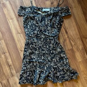 Zara Black and Cream Floral Top
